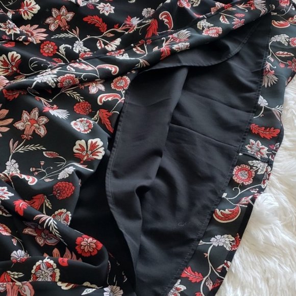 Banana Republic Dress Long Sleeved Black Floral Midi Length Size 8 - Picture 5 of 11